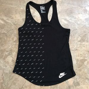 Nike work out top